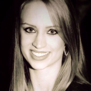 Dra. Miriam Popoaski