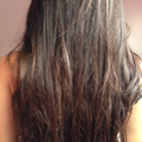 Cortar os cabelos na lua cheia não faz com que eles fiquem mais grossos