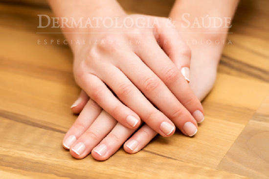 Como cuidar bem das unhas
