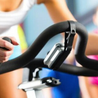 Mãos machucadas academia