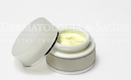 Pote de creme facial